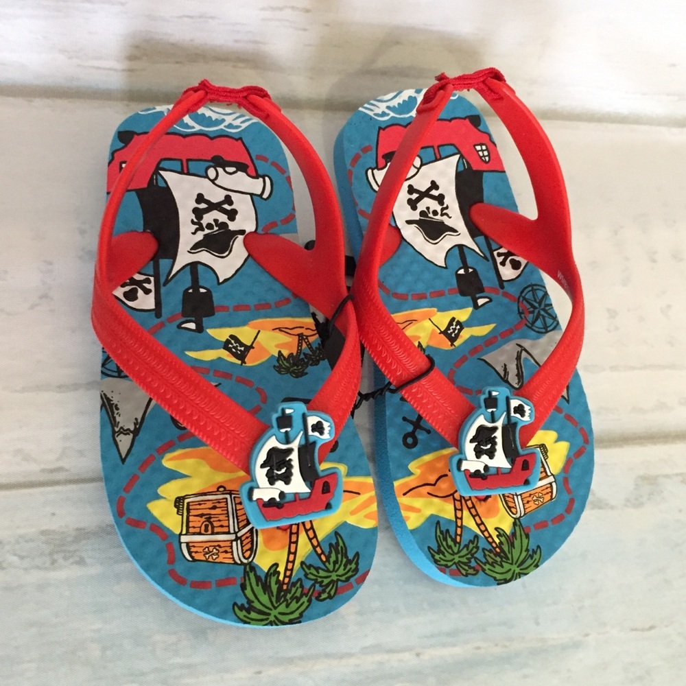 ❌Kids Beach Sandals Pirates Ship Red Blue Multi Size 7-8